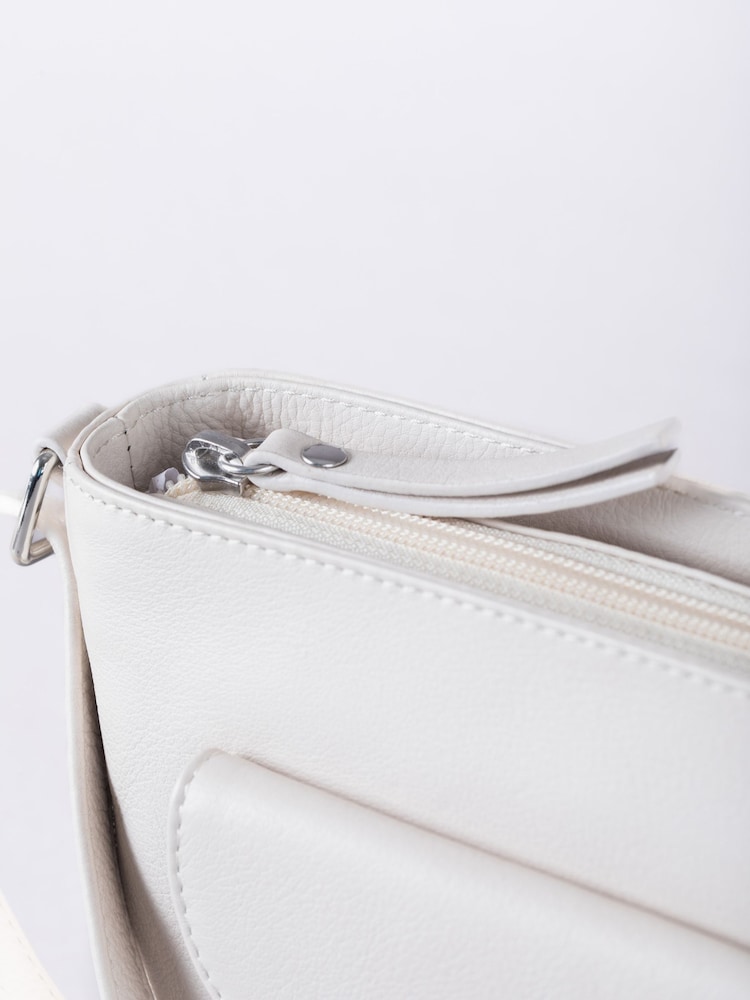 Lakeland Leather Parchment Tarnly Cross-Body Bag - Image 4 of 5