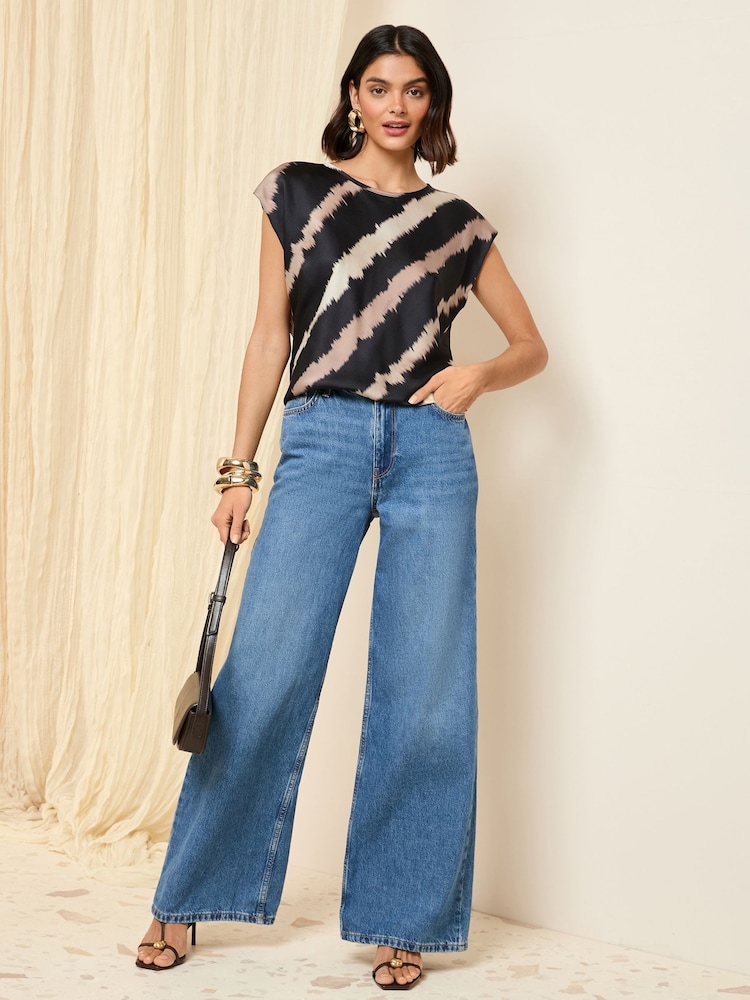 Friends Like These Cream/Black Woven Lightweight Short Sleeve Blouse - Image 3 of 4