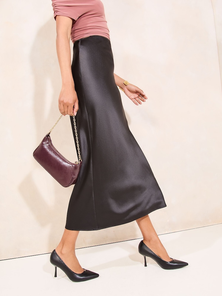 Lipsy Black Standard Fit Mid Heel Faux Leather Court Shoes - Image 2 of 5