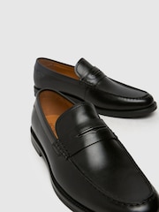Schuh Richard Leather Black Loafers - Image 3 of 4