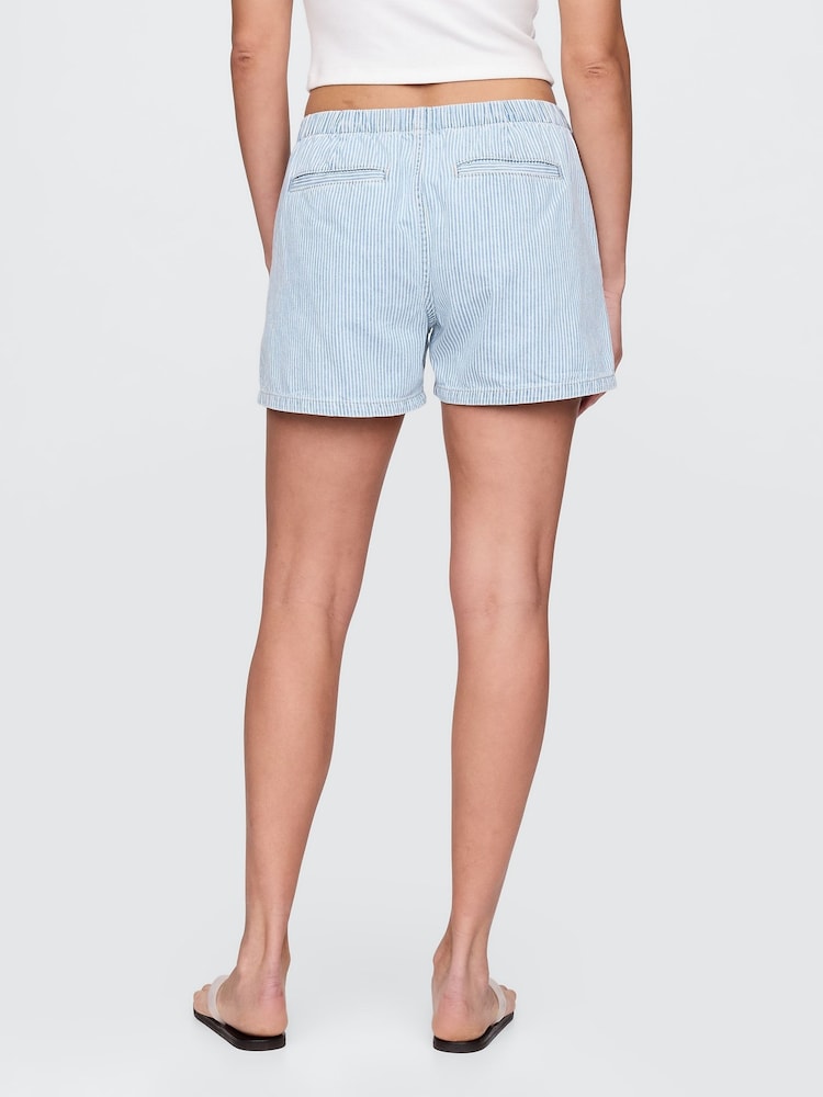 Pantalones cortos de tiro medio con diseño supersuave de Gap - Imagen 2 de 5
