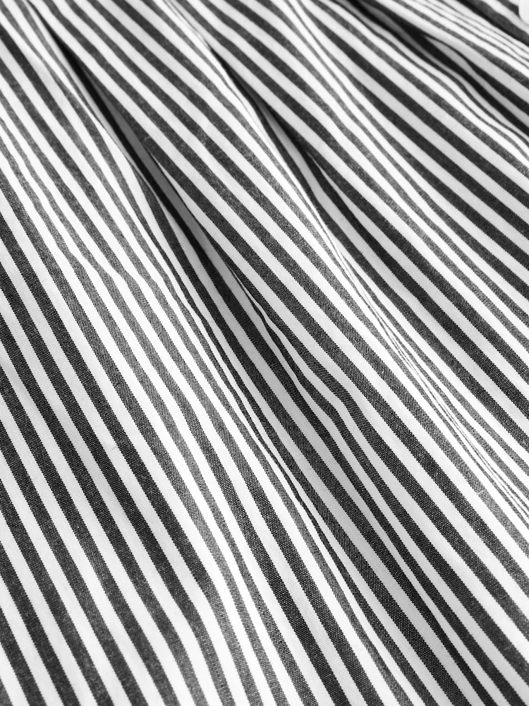 Gap Black Stripe 100% Cotton Poplin Button Front Midi Shirt Dress - Image 8 of 9