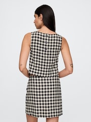 Gap Black & Off White Gingham Heavyweight Linen-Blend Shell Vest - Image 2 of 3