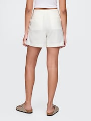 Gap White Heavyweight High Waisted Linen-Blend Shorts - Image 2 of 3