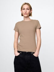 Marrón - Camiseta corta de algodón y modal con diseño moderno de canalé de Gap - Imagen 1 de 5