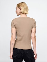 Marrón - Camiseta corta de algodón y modal con diseño moderno de canalé de Gap - Imagen 2 de 5
