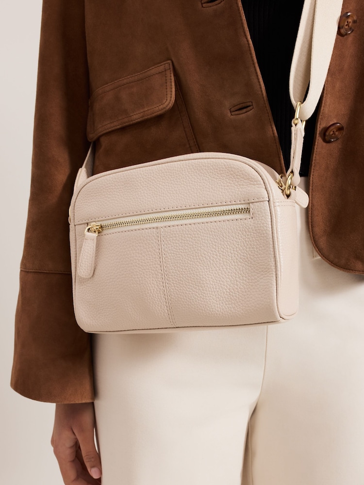 Phase Eight White Cross-Body Bag - Image 7 of 7