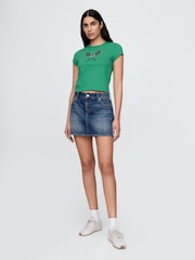 Verde - Camiseta gráfica recortada de Gap - Imagen 3 de 5