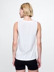Gap White Breathe Vest - Image 2 of 4