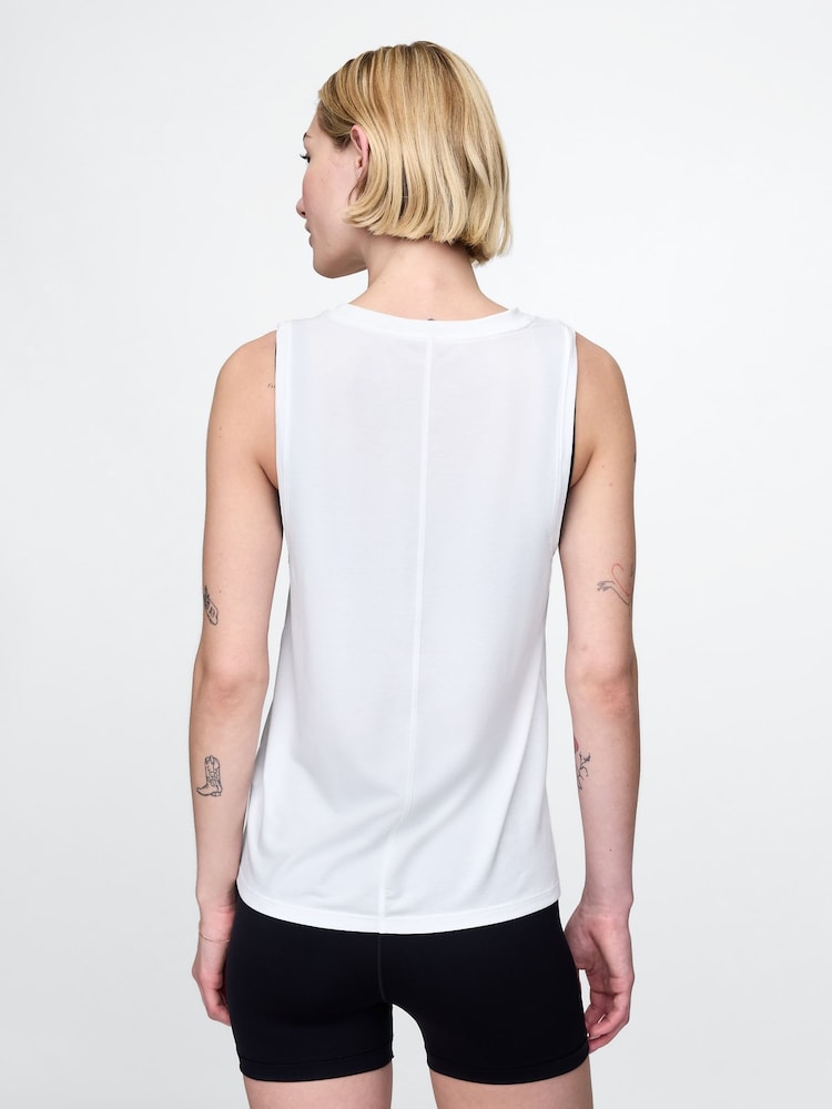 Gap White Breathe Vest - Image 2 of 4