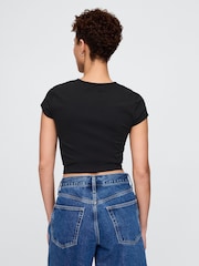Negro con cereza - Camiseta gráfica recortada de Gap - Imagen 2 de 5