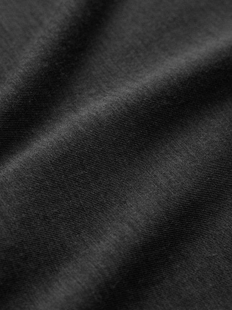 Gap Black Breathe Short Sleeve T-Shirt - Image 6 of 6