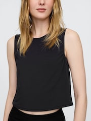 Gap Black Breathe Cropped Muscle Vest - Image 3 of 4