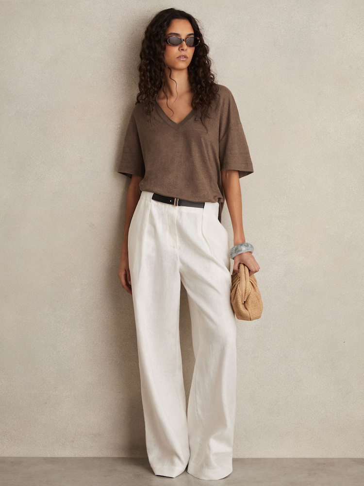 Reiss Brown Ember Linen V-Neck T-Shirt - Image 1 of 5