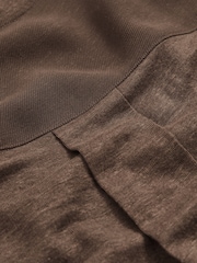 Reiss Brown Ember Linen V-Neck T-Shirt - Image 5 of 5