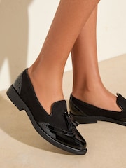 Friends Like These Patent Slipper Cut Tassel Slip On Loafer Shoes - Imagem 1 de 5