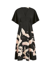 Yumi Black Fabric Crane Print Kimono Midi Dress - Image 5 of 5