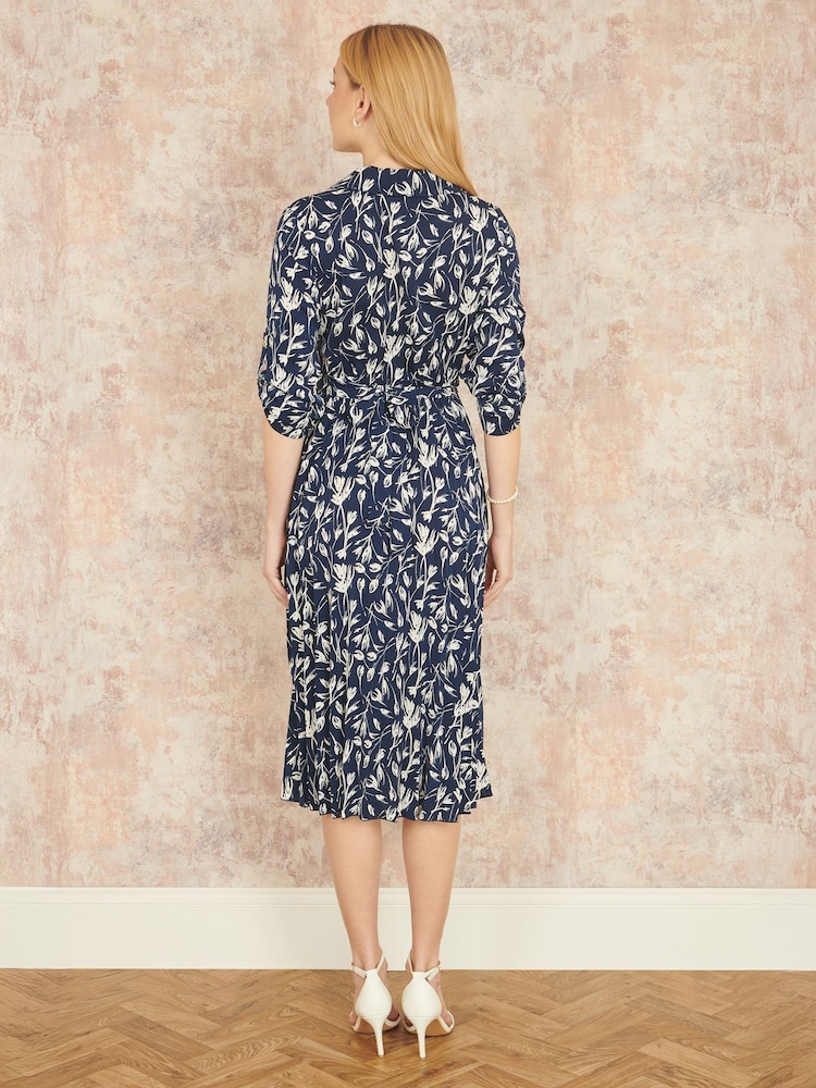 Yumi Blue Floral Print Pleated Skater Dress With Buckle - Image 4 of 5
