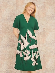 Yumi Green Fabric Crane Print Kimono Midi Dress - Image 1 of 5