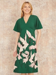 Yumi Green Fabric Crane Print Kimono Midi Dress - Image 3 of 5