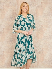 Yumi Green Kimono Sleeves Midi Dip Hem Wrap Midi Dress - Image 3 of 4