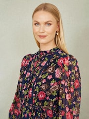 Yumi Blue Blossom Print Maxi Dress With Long Sleeves and Lace Trims - Image 4 of 5