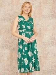 Yumi Green Floral Print Stretch Mesh Dress With Pockets - Image 1 of 4