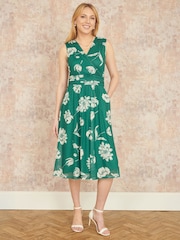 Yumi Green Floral Print Stretch Mesh Dress With Pockets - Image 2 of 4