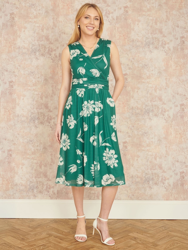Yumi Green Floral Print Stretch Mesh Dress With Pockets - Image 2 of 4
