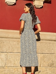 Yumi Brown Leopard Print Pleated Button Through Midi Dress - Image 4 of 5