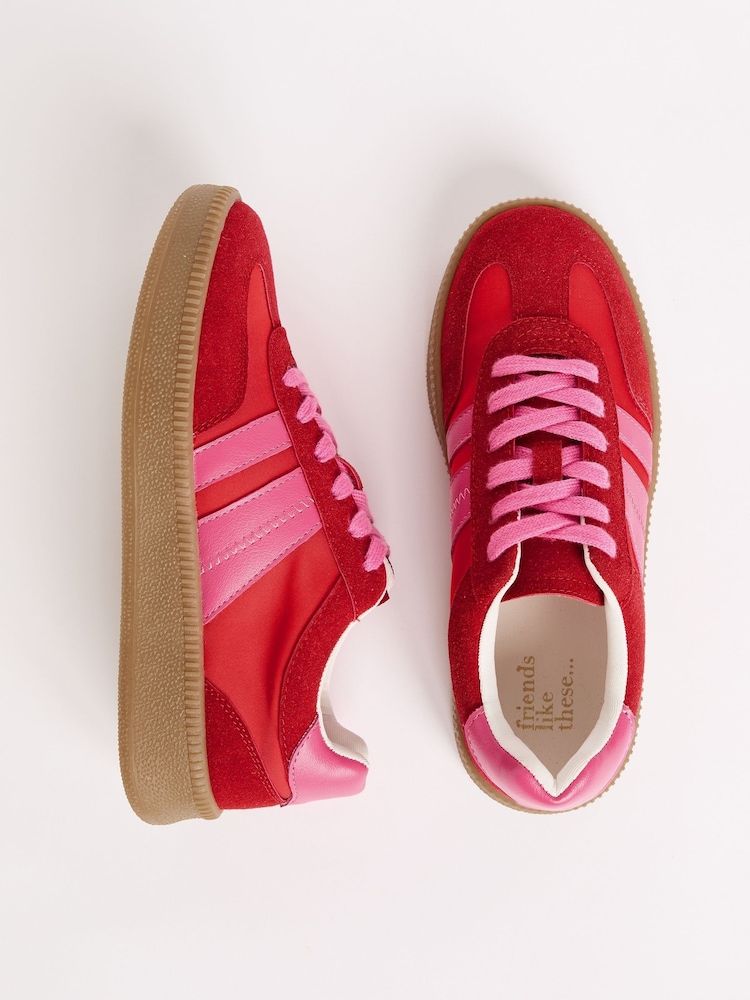 Vermelho Rosa - Friends Like These tênis esportivos retrô Gumsole com cadarço - Imagem 1 de 5