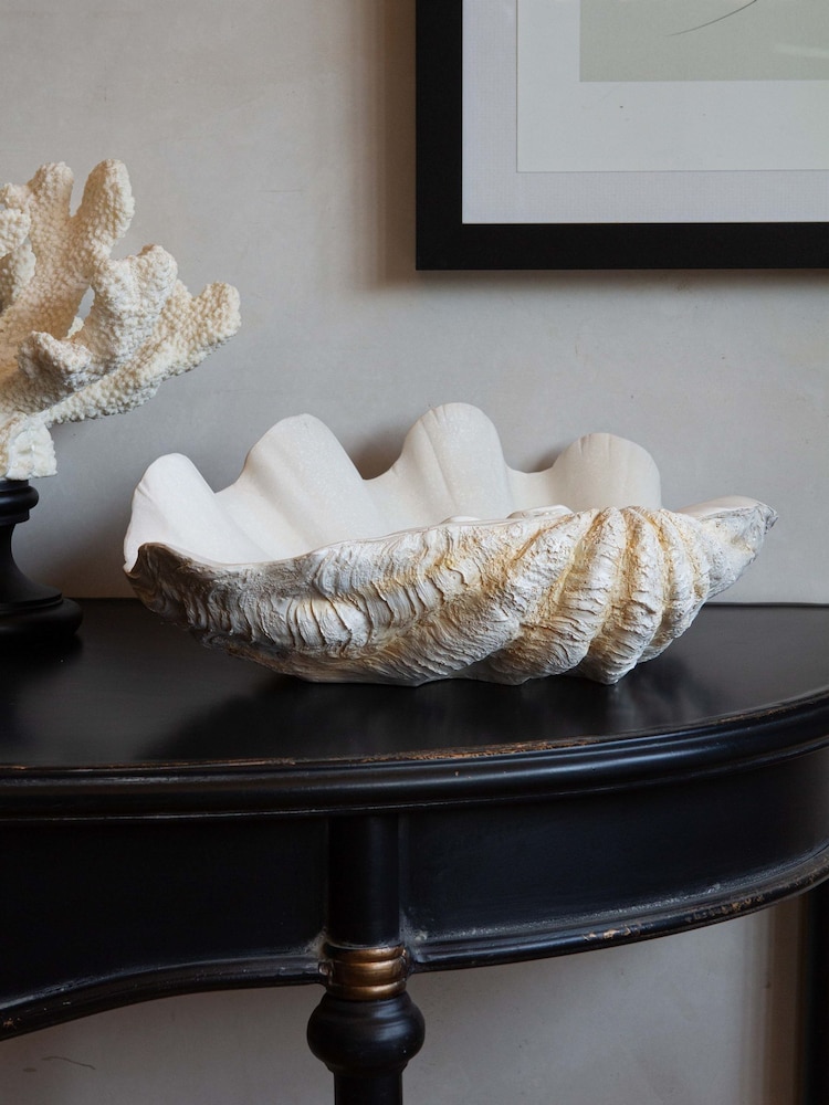 Rockett St George White Large Clam Shell Display Dish - Image 2 of 5 Rockett St George White Large Clam Shell Display Dish - Image 2 of 5