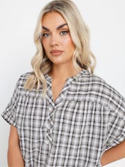 Yours Curve Grey Textured Notchneck Blouse - Image 4 of 5
