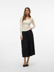 VERO MODA Cream Long Sleeve Scoop Neck Knitted Top - Image 4 of 6