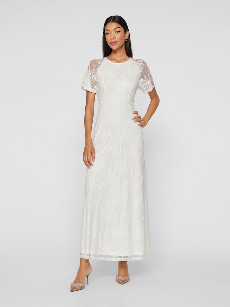 Weiß - VILA Angel Short Sleeve Lace Maxi Occasion Dress - Bild 1 von 7 Weiß - VILA Angel Short Sleeve Lace Maxi Occasion Dress - Bild 1 von 7