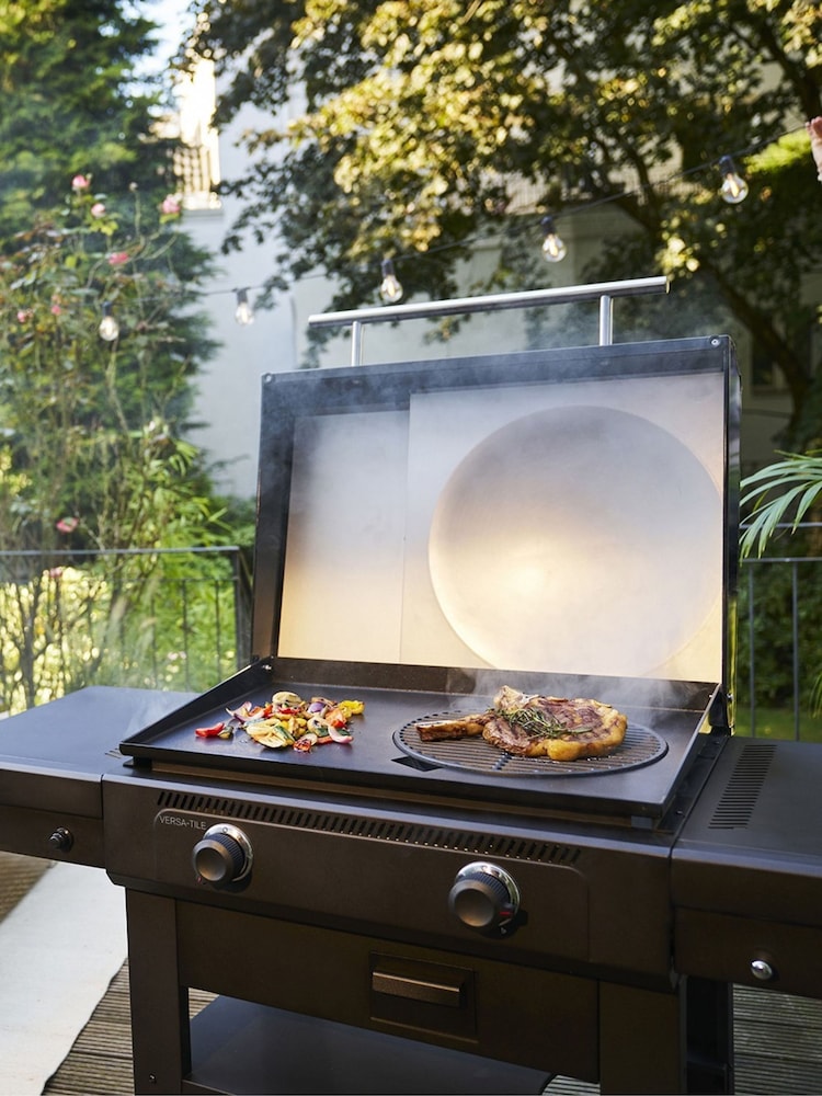 Char-Broil Black Versa Tile Garden BBQ Griddle - Image 1 of 6