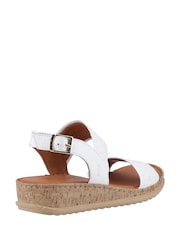 Hush Puppies Wide Fit Ebony White Sandals - Imagen 2 de 4