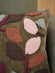 Green 50 x 30cm Tufted Leaf Cushion - Image 2 of 5