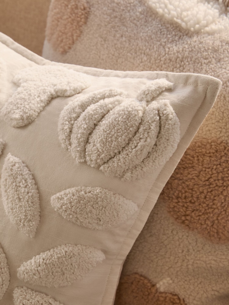 Natural 43 x 43cm Tufted Borg Pumpkin Cushion - Image 2 of 5