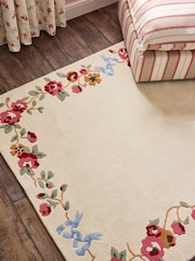 Cath Kidston Natural Rose and Bows Wool Tufted Rug - Image 3 of 5