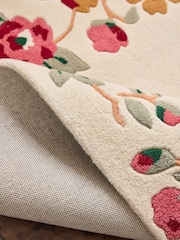 Cath Kidston Natural Rose and Bows Wool Tufted Rug - Image 5 of 5