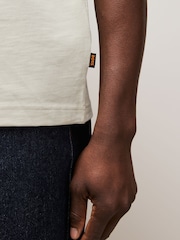 Marrón - BOSS Relaxed Fit Logo T-Shirt - Imagen 4 de 6
