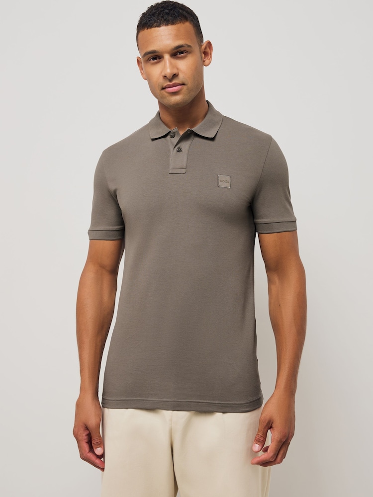 BOSS Brown Passenger Slim-Fit Box Logo Polo Shirt - Image 1 of 4