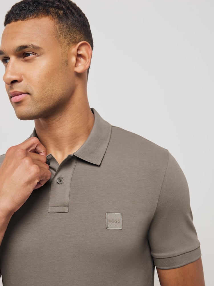 BOSS Brown Passenger Slim-Fit Box Logo Polo Shirt - Image 2 of 4
