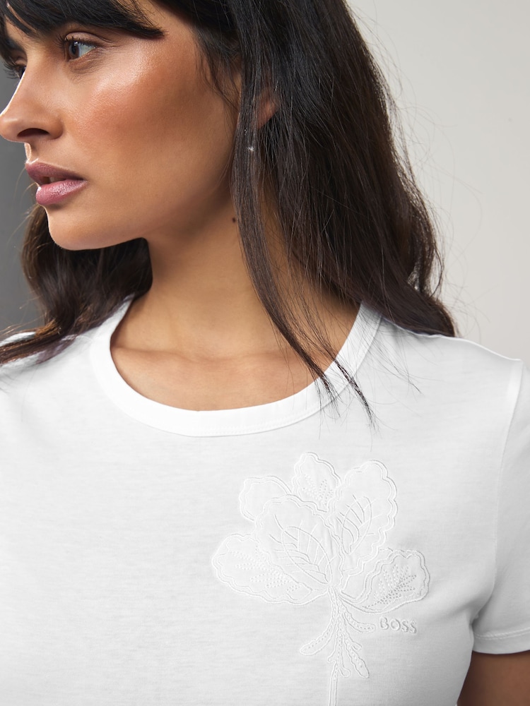 BOSS White 100% Cotton Embroidered Jersey T-Shirt - Image 1 of 4 BOSS White 100% Cotton Embroidered Jersey T-Shirt - Image 1 of 4