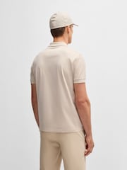 بيج - BOSS Regular Fit Golf Philix Zip Neck 100% Cotton Polo Shirt - صورة 2 من 7