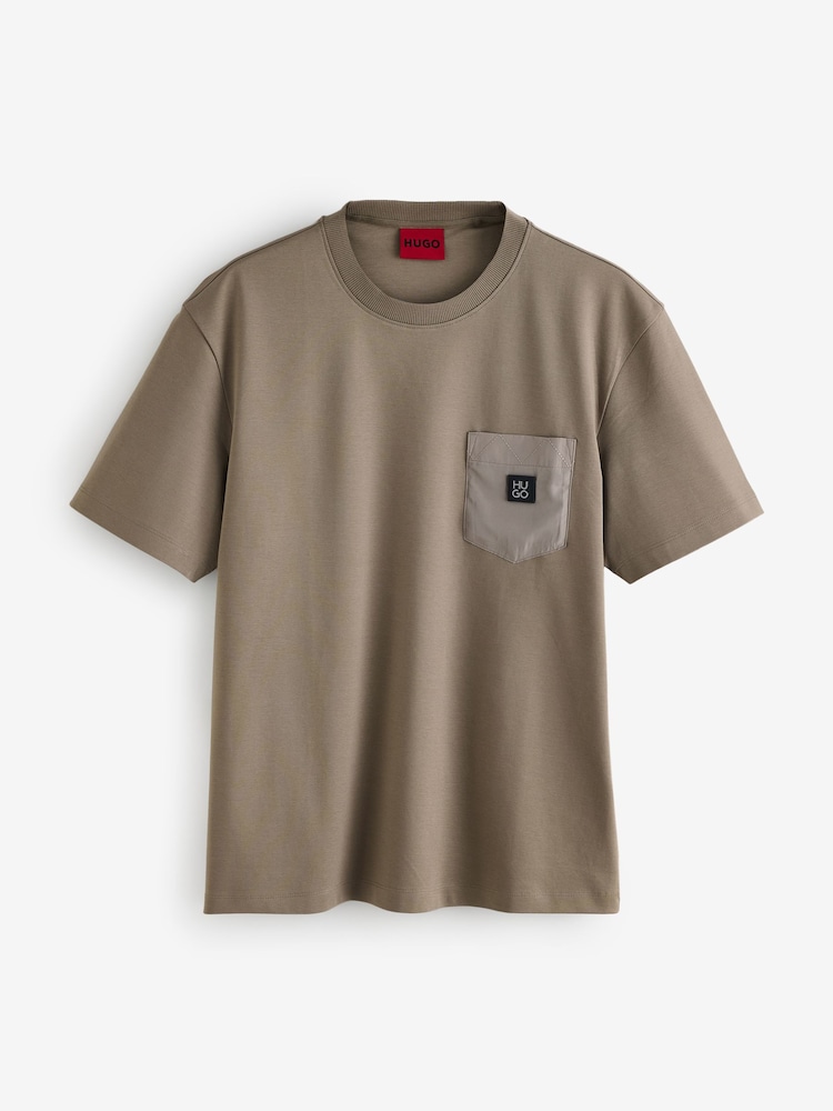 HUGO Brown Metal Stack Pocket 100% Cotton T-Shirt - Image 4 of 4 HUGO Brown Metal Stack Pocket 100% Cotton T-Shirt - Image 4 of 4