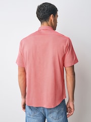 Розовый - BOSS Regular Fit Short Sleeve Shirt - Изображение 2 из 4
