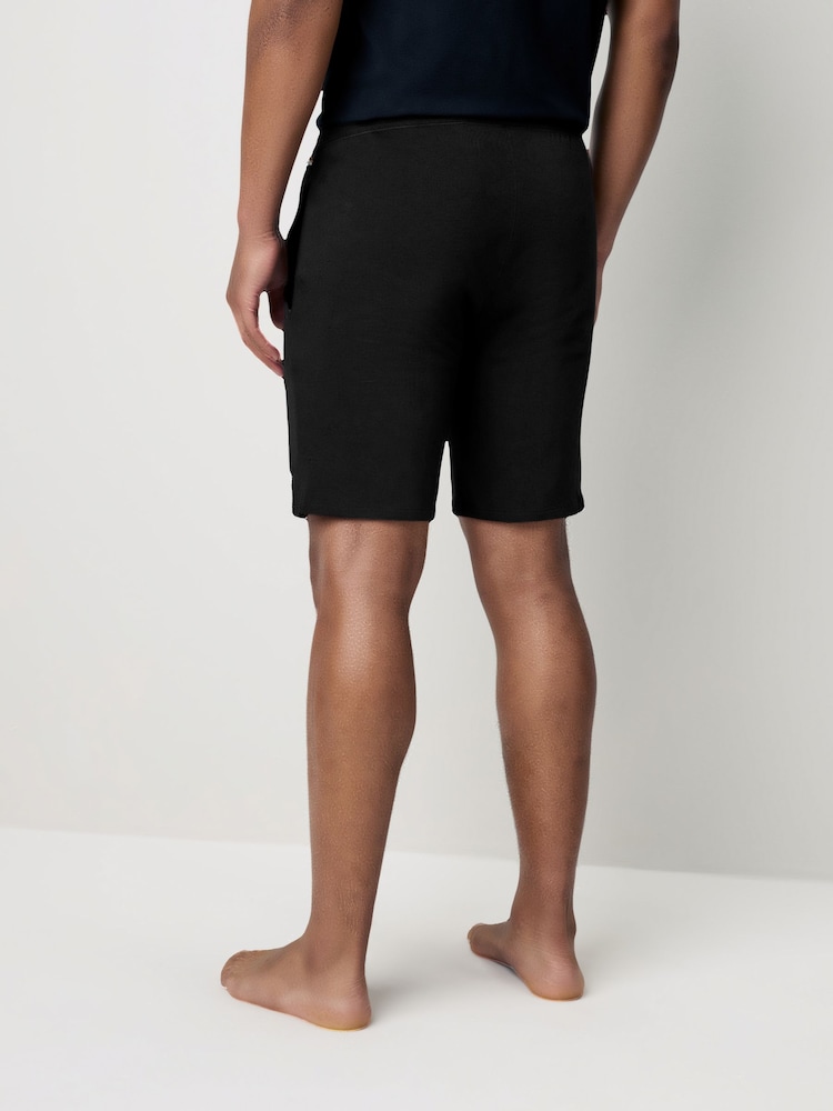 Черный - BOSS Unique Logo Shorts - Image 2 of 4