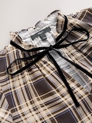 Cheque marrom - Mini vestido de manga comprida com amarração frontal em camadas - Imagem 3 de 4